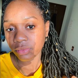 Meet your Posher, Kencey